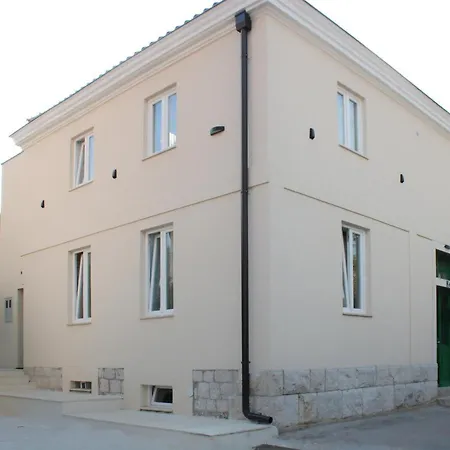 Luxury Roza 스플리트