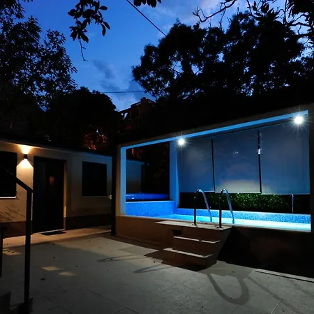 Luxury Roza Вилла