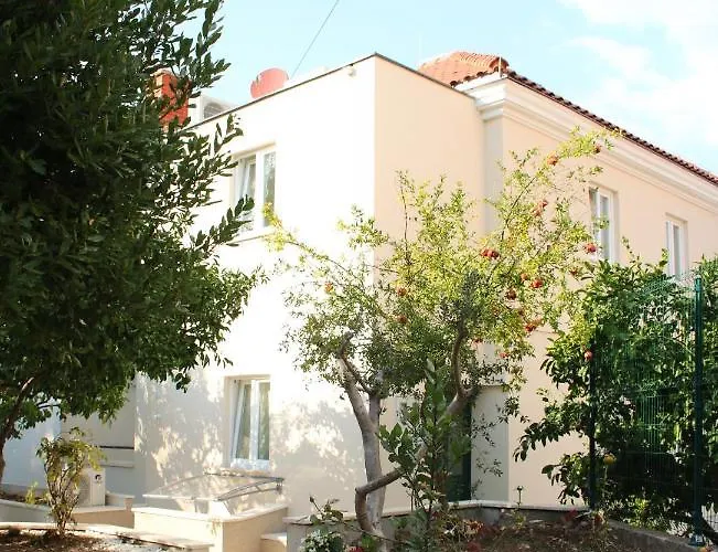 Luxury Roza Вилла